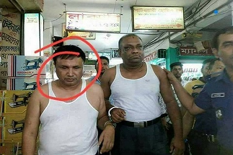 অষ্টম শ্রেণী পাশেই ডাক্তার!